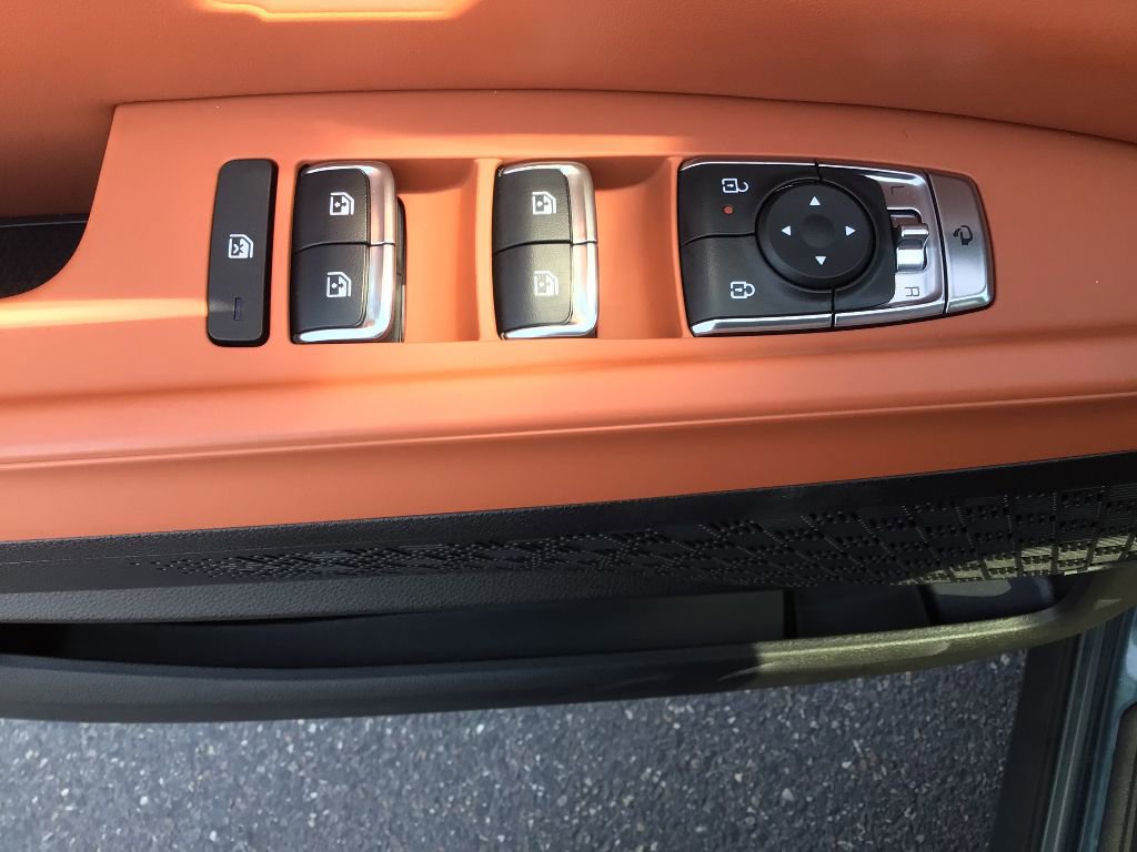 New 2025 Kia Carnival SX Prestige image 8