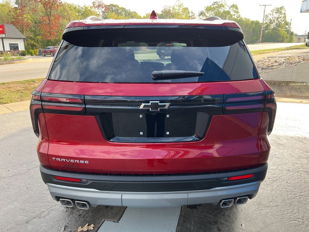 New 2026 Chevrolet Traverse LT w/ LPO, Floor Liner Package image 4