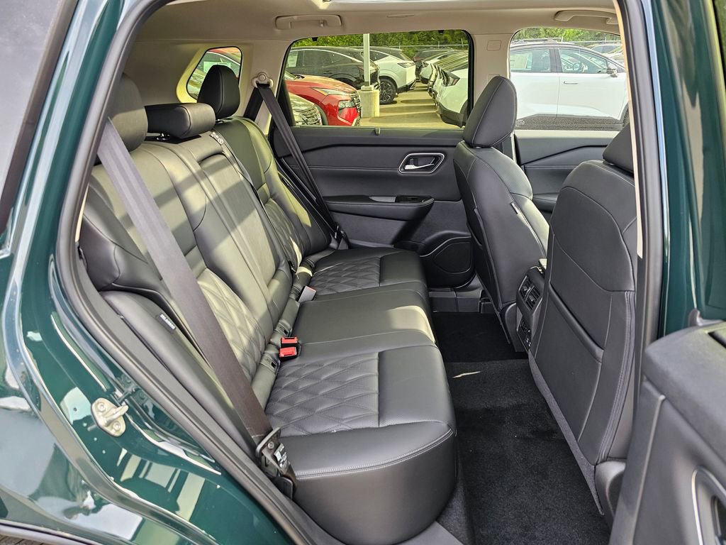 New 2026 Nissan Rogue Platinum AWD/4WD image 25