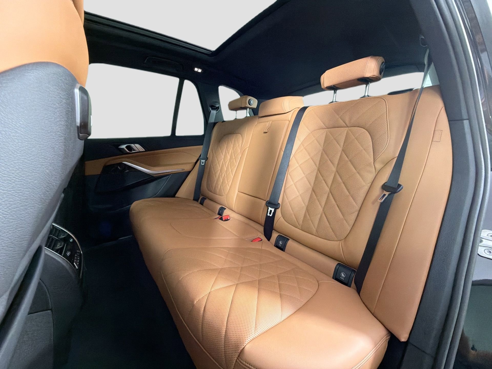 New 2026 BMW X5 sDrive40i w/ Climate Comfort Package image 23