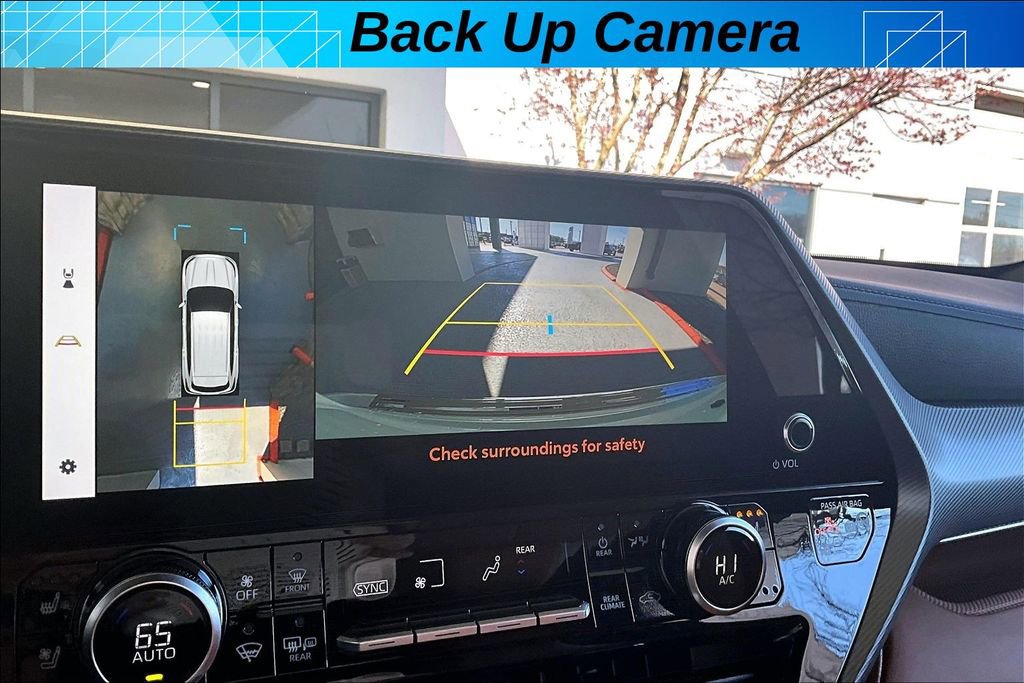 Used 2026 Toyota Highlander Platinum image 13