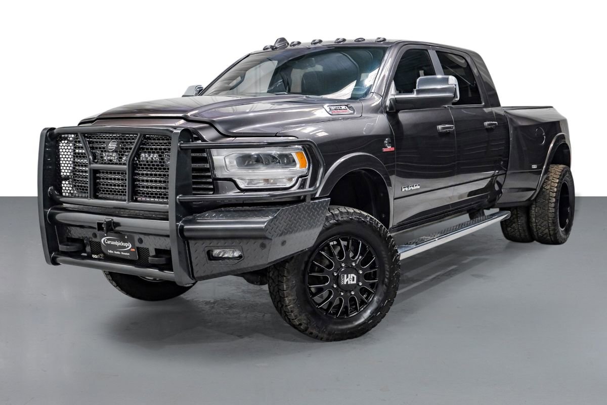 Used 2022 RAM 3500 Laramie image 4