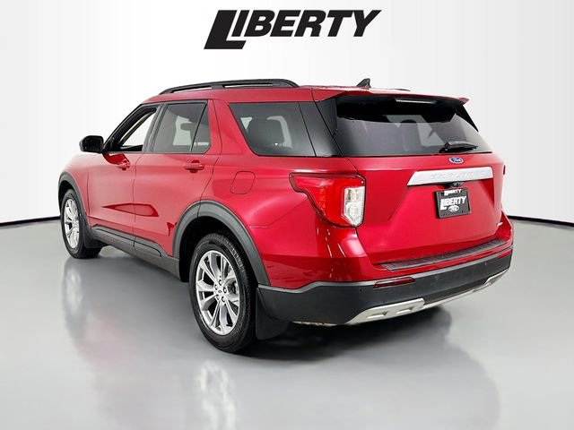 Used 2021 Ford Explorer XLT w/ Equipment Group 202A image 5