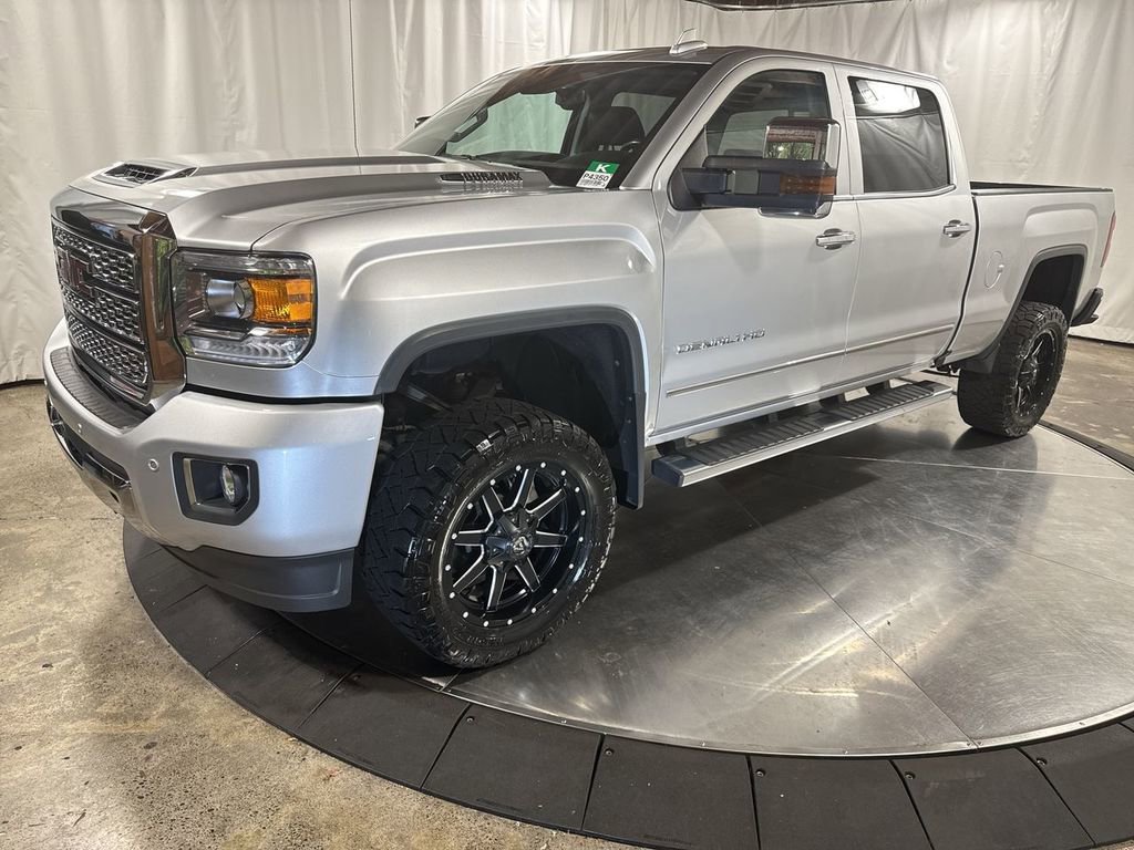 Used 2018 GMC Sierra 2500 Denali w/ Duramax Plus Package image 1