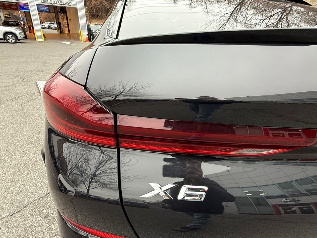 Used 2024 BMW X6 xDrive40i w/ Premium Package AWD/4WD image 36