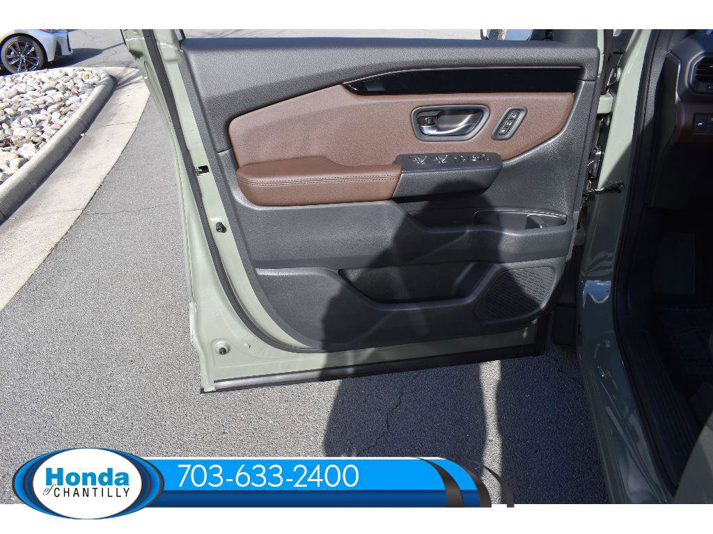 New 2026 Honda Pilot TrailSport image 27