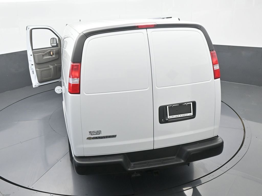 New 2025 Chevrolet Express 2500 Extended w/ Driver Convenience Package image 61