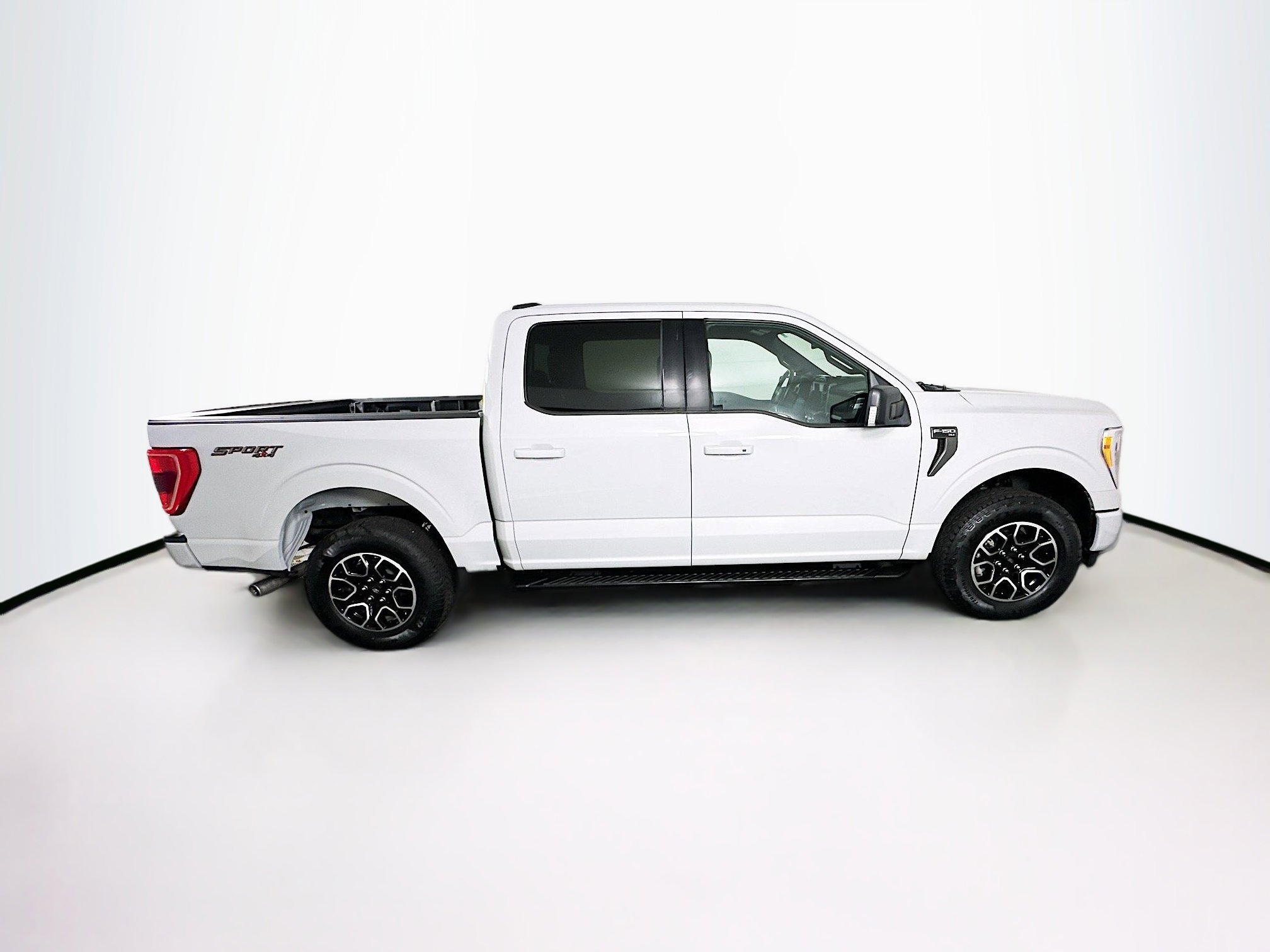 Used 2023 Ford F150 XLT w/ Equipment Group 302A High image 10