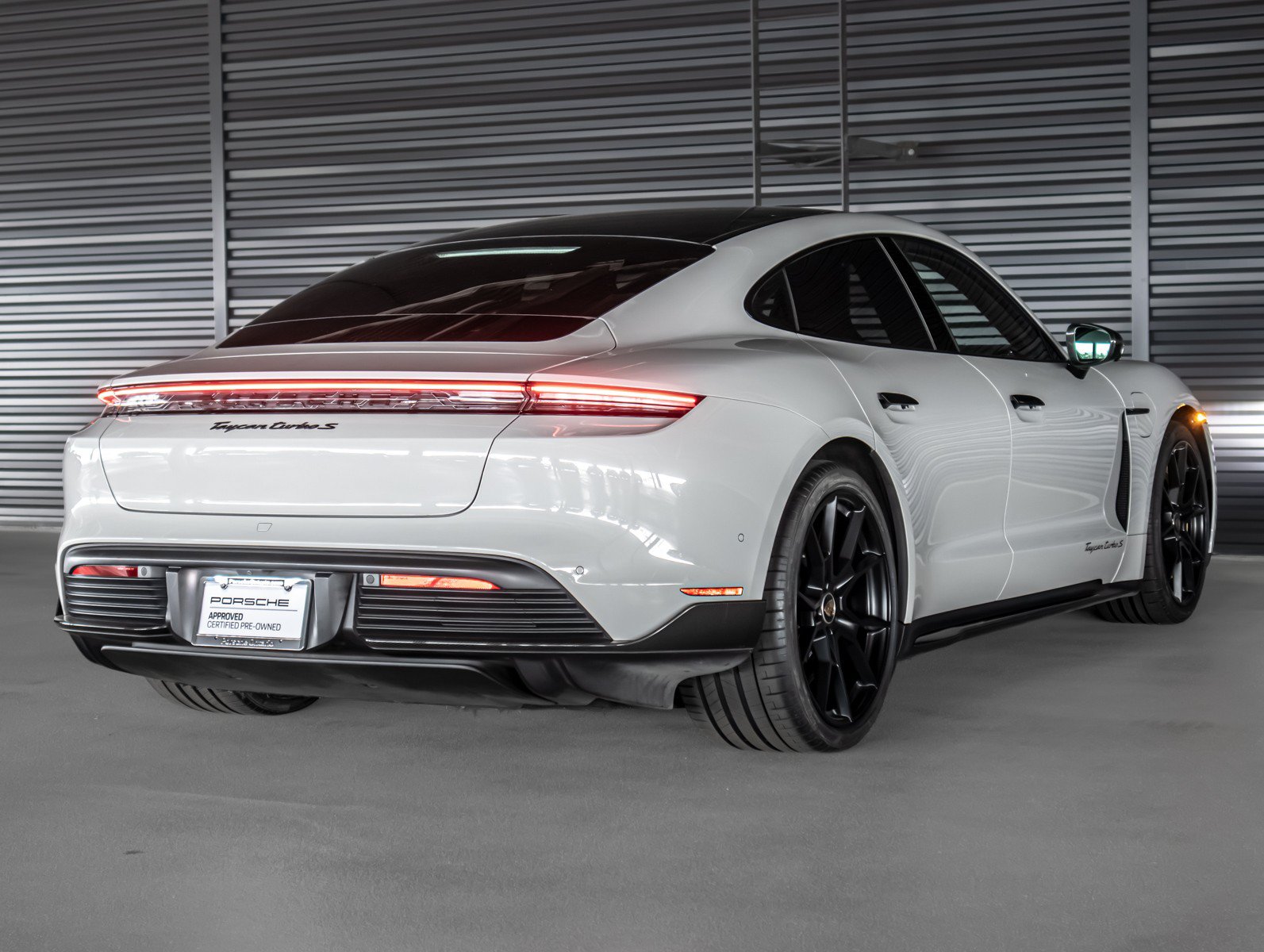 Certified 2022 Porsche Taycan Turbo S AWD/4WD image 11