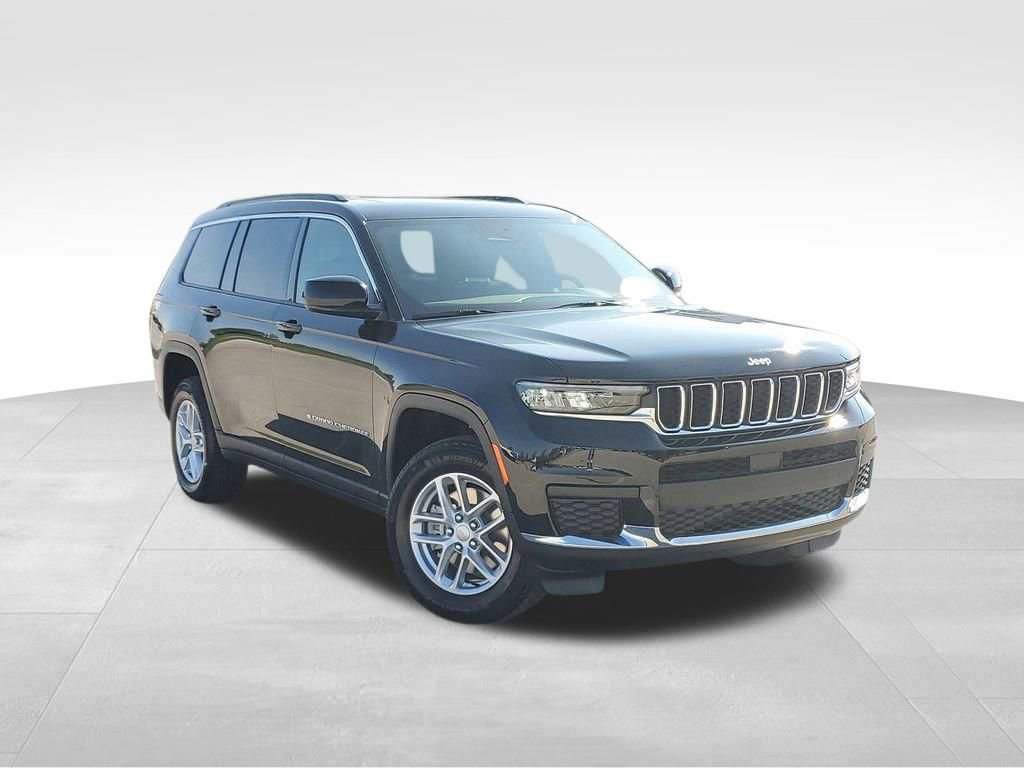 New 2025 Jeep Grand Cherokee L Laredo image 2