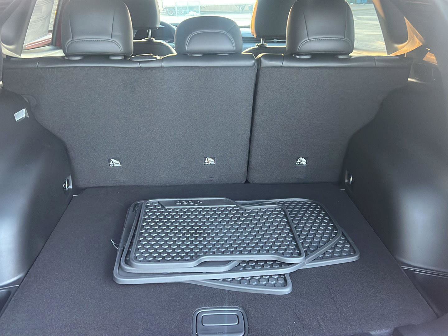 New 2026 Jeep Compass Latitude image 16