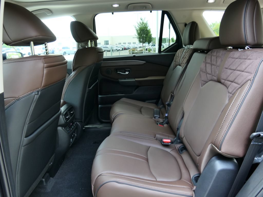 New 2026 Honda Pilot Elite image 32