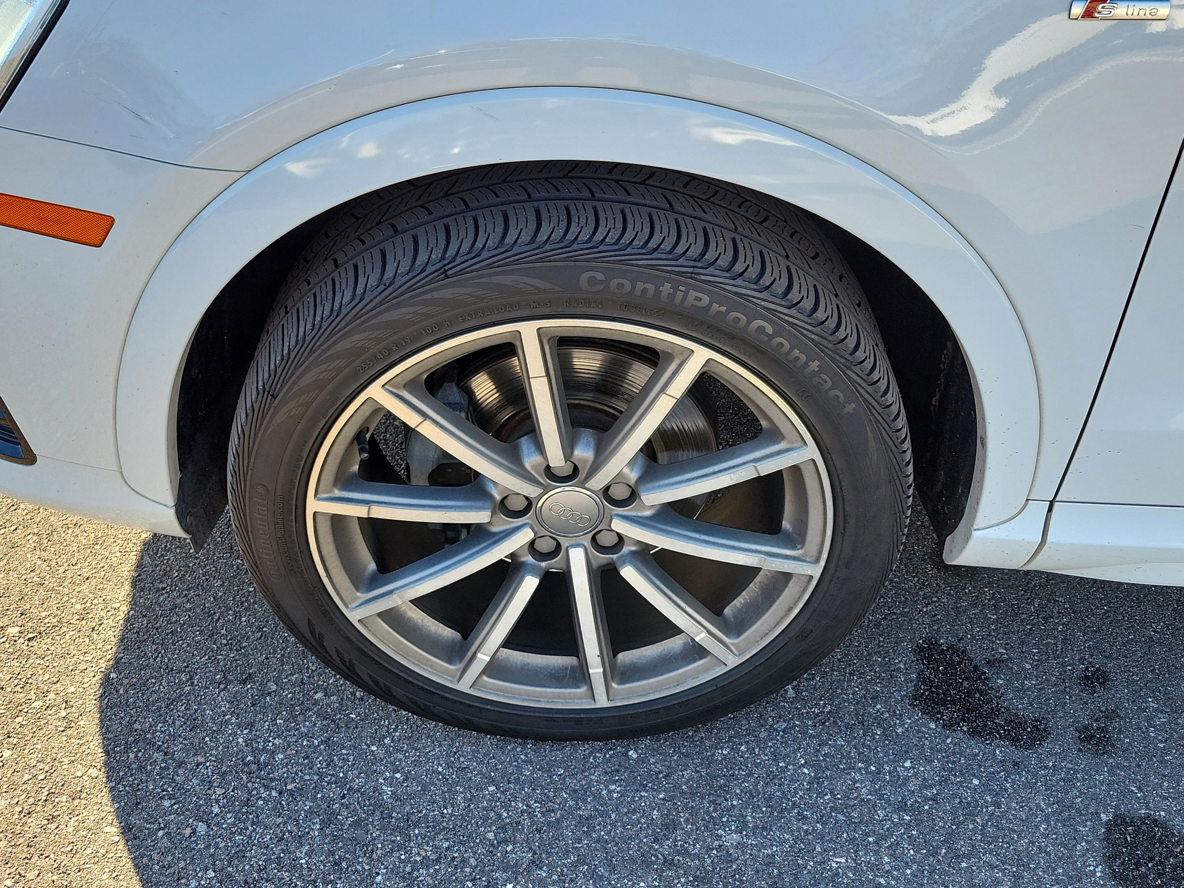 Used 2018 Audi Q3 2.0T Premium Plus w/ Premium Plus Package image 38