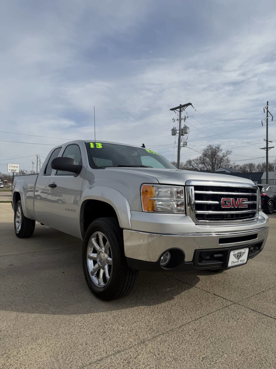 Used 2013 GMC Sierra 1500 SLE w/ Power Tech Package image 2