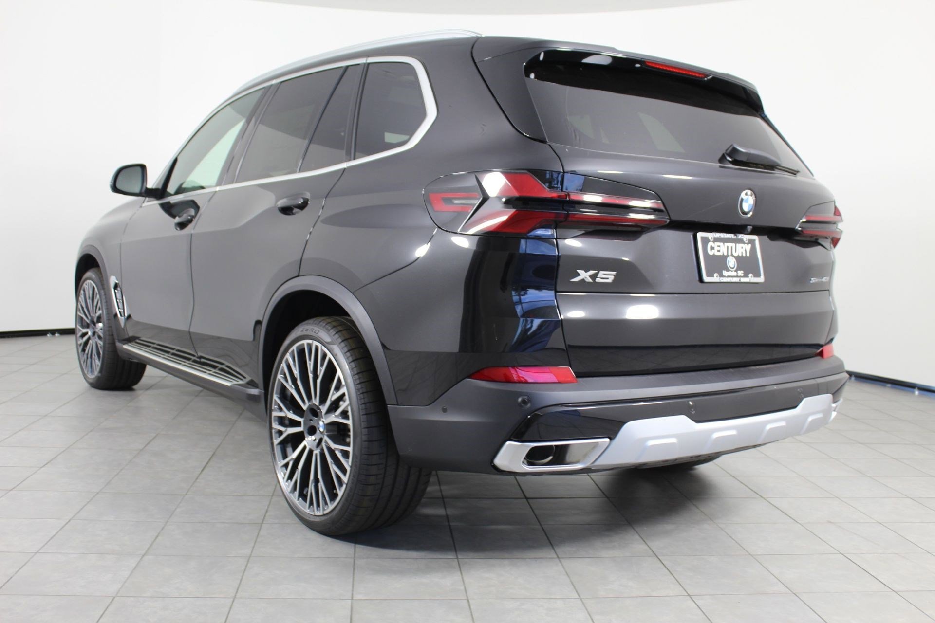 Used 2026 BMW X5 sDrive40i w/ Climate Comfort Package RWD image 3
