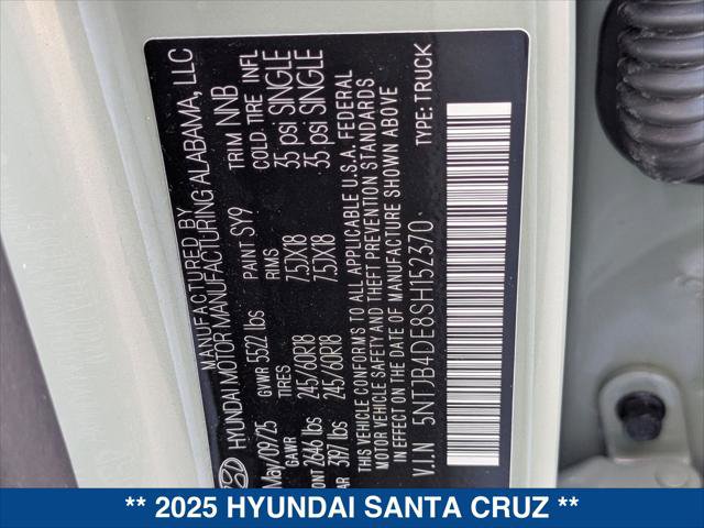 Used 2025 Hyundai Santa Cruz SEL FWD image 24