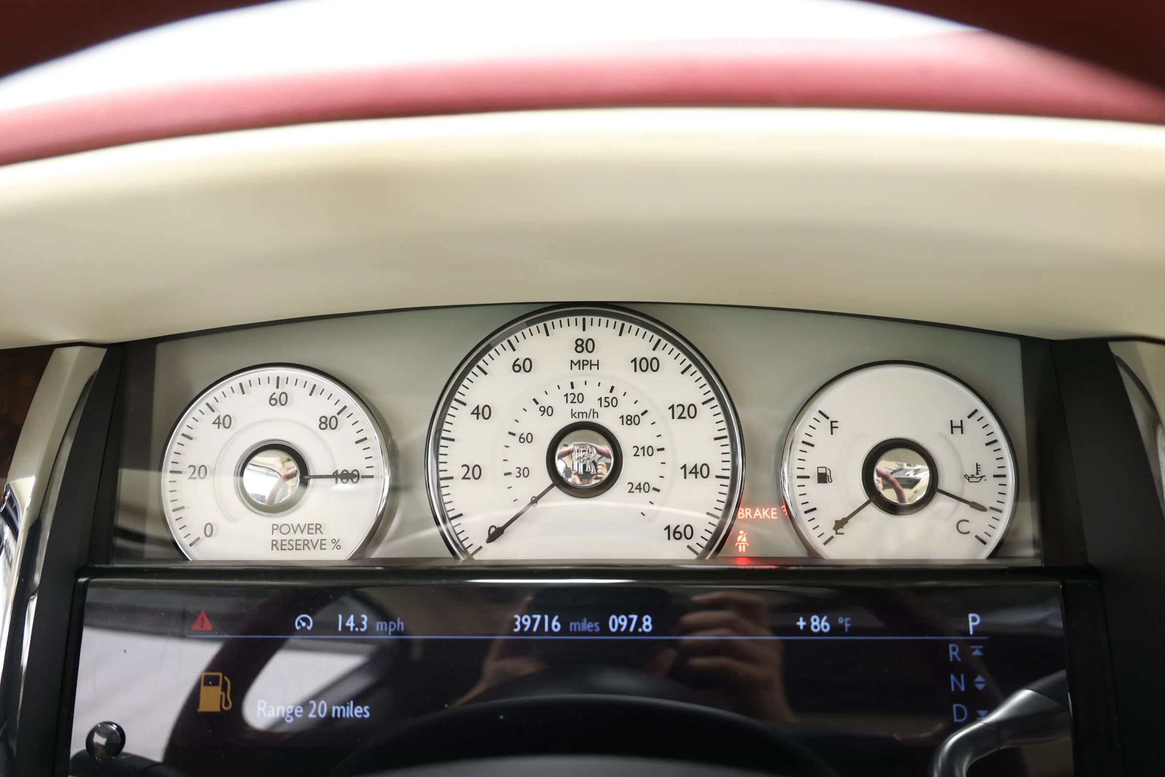 Used 2013 Rolls-Royce Ghost RWD image 27