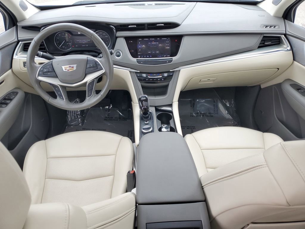 Certified 2023 Cadillac XT5 Premium Luxury AWD/4WD image 14