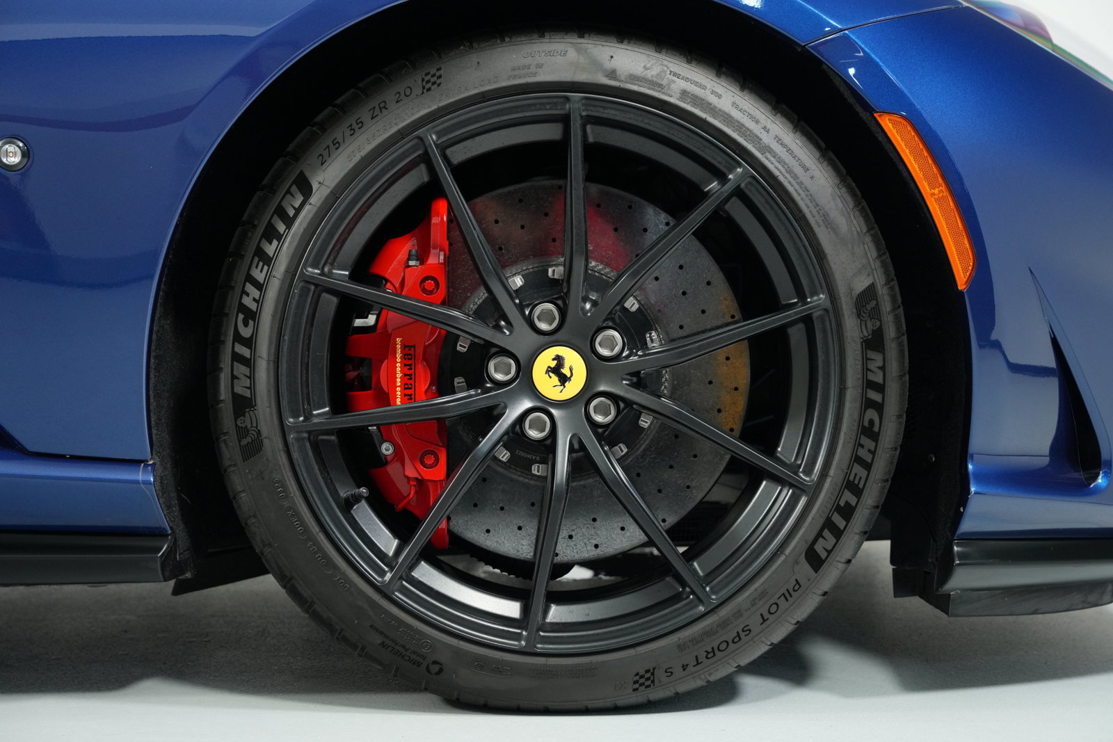 Certified 2019 Ferrari 812 Superfast RWD image 17