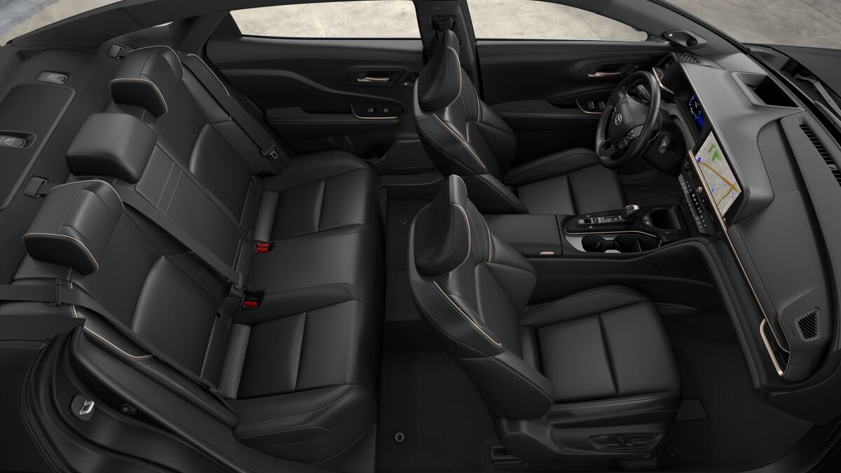 New 2026 Toyota Crown Platinum image 22