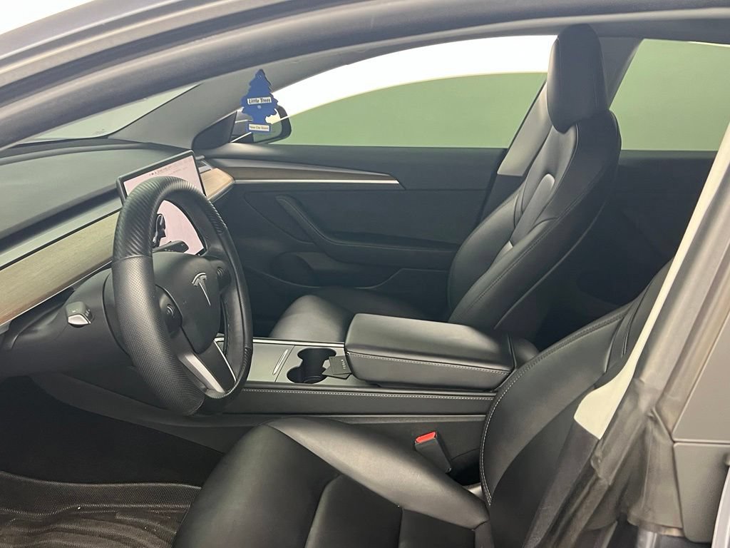 Used 2023 Tesla Model 3 Standard Range RWD image 9