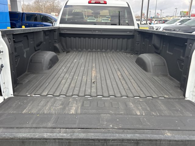Used 2024 GMC Sierra 2500 Pro w/ Convenience Package image 5