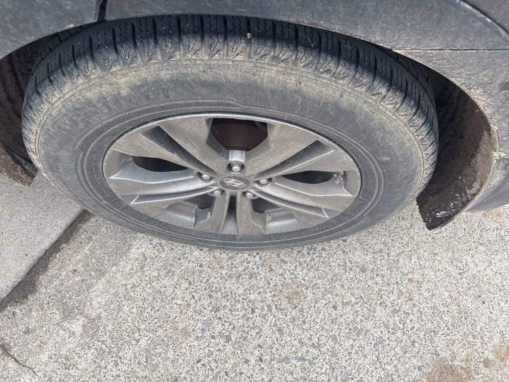 Used 2016 Hyundai Santa Fe Sport w/ Cargo Package image 8