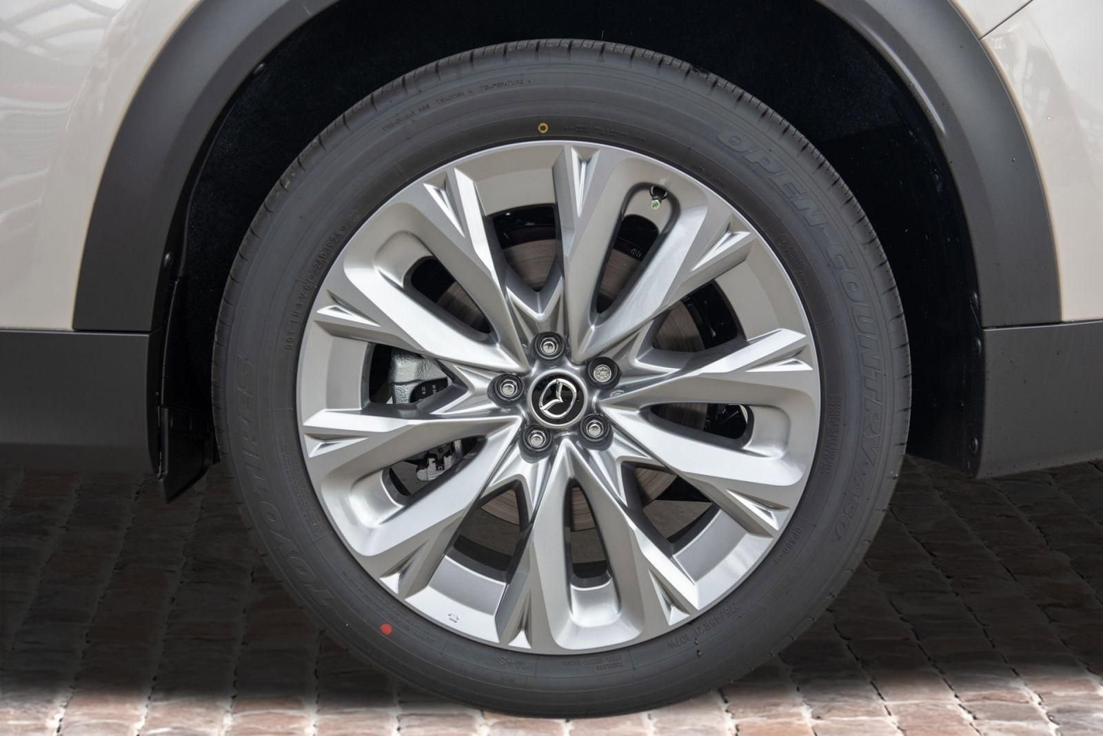 New 2026 MAZDA CX-90 3.3 Turbo w/ Preferred Package image 36