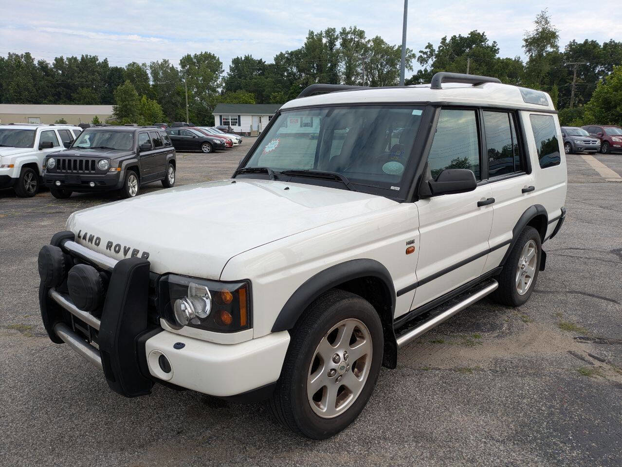 Used 2004 Land Rover Discovery HSE image 3