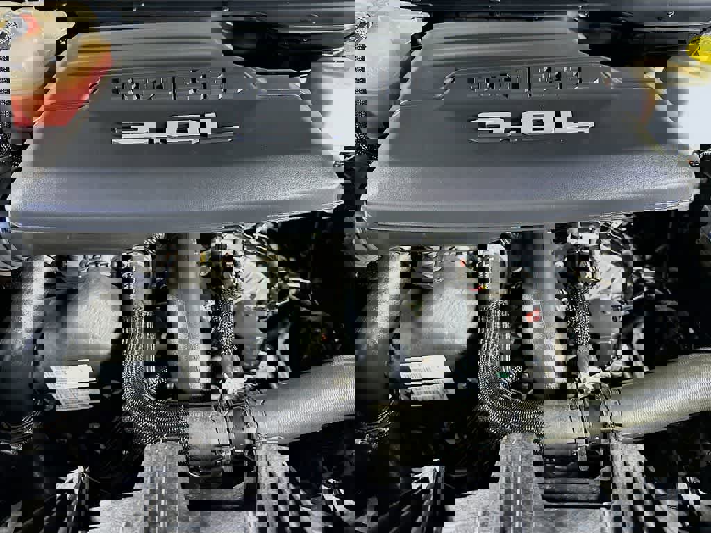 Used 2021 RAM 1500 Limited image 9