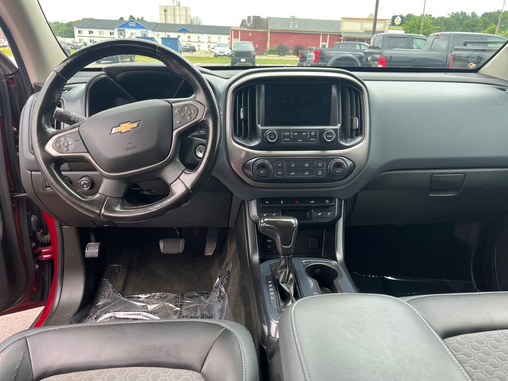Used 2018 Chevrolet Colorado Z71 AWD/4WD image 14