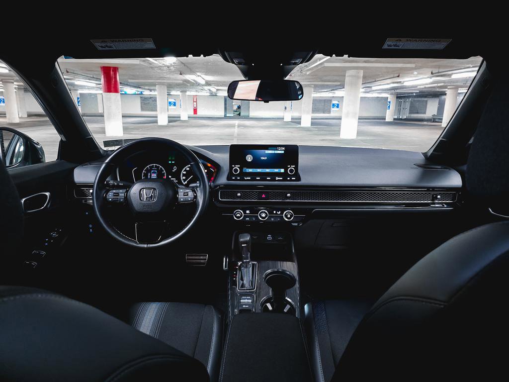 Used 2024 Honda Civic Sport image 3