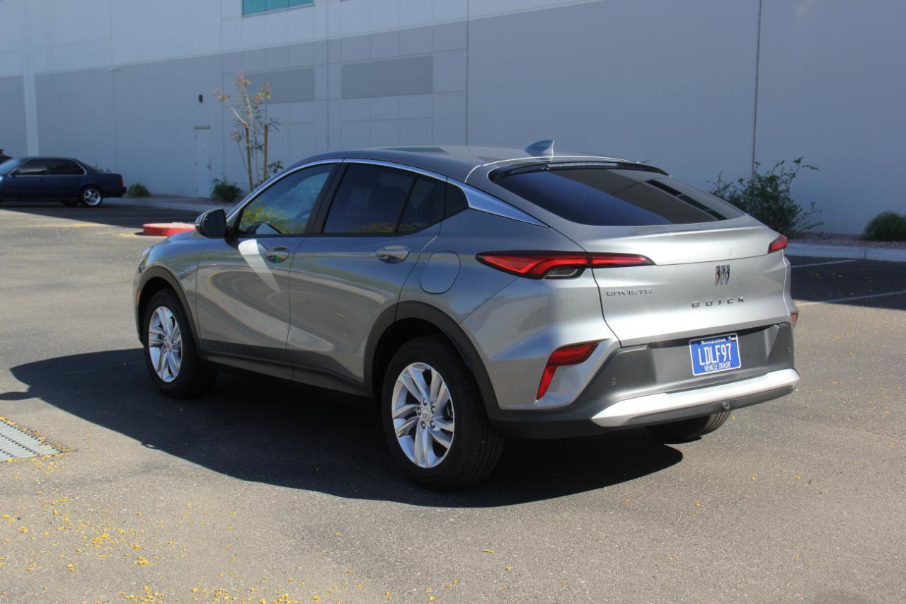 Used 2025 Buick Envista Preferred w/ Convenience I Package image 7