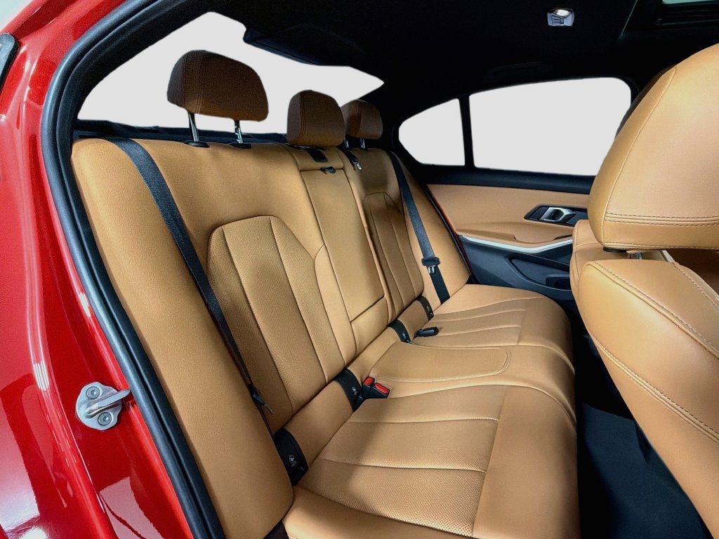 Used 2024 BMW 330i Sedan RWD image 28