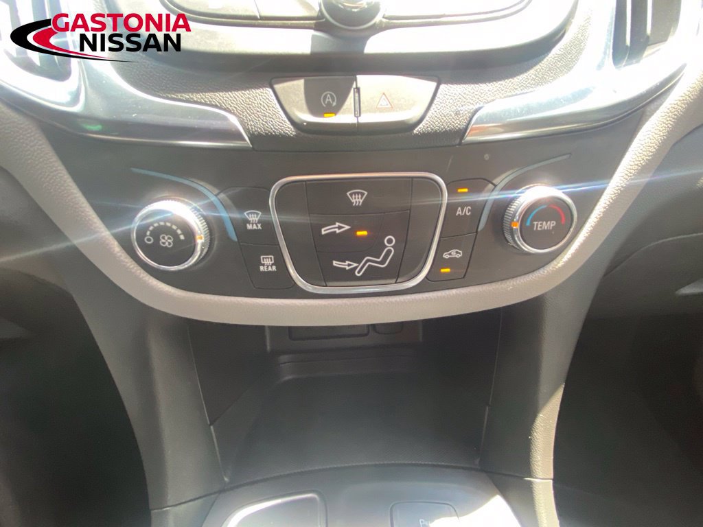 Used 2024 Chevrolet Equinox LT FWD image 31