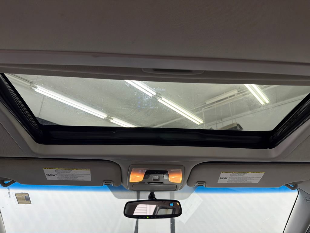 Used 2017 Toyota Sienna XLE FWD image 23