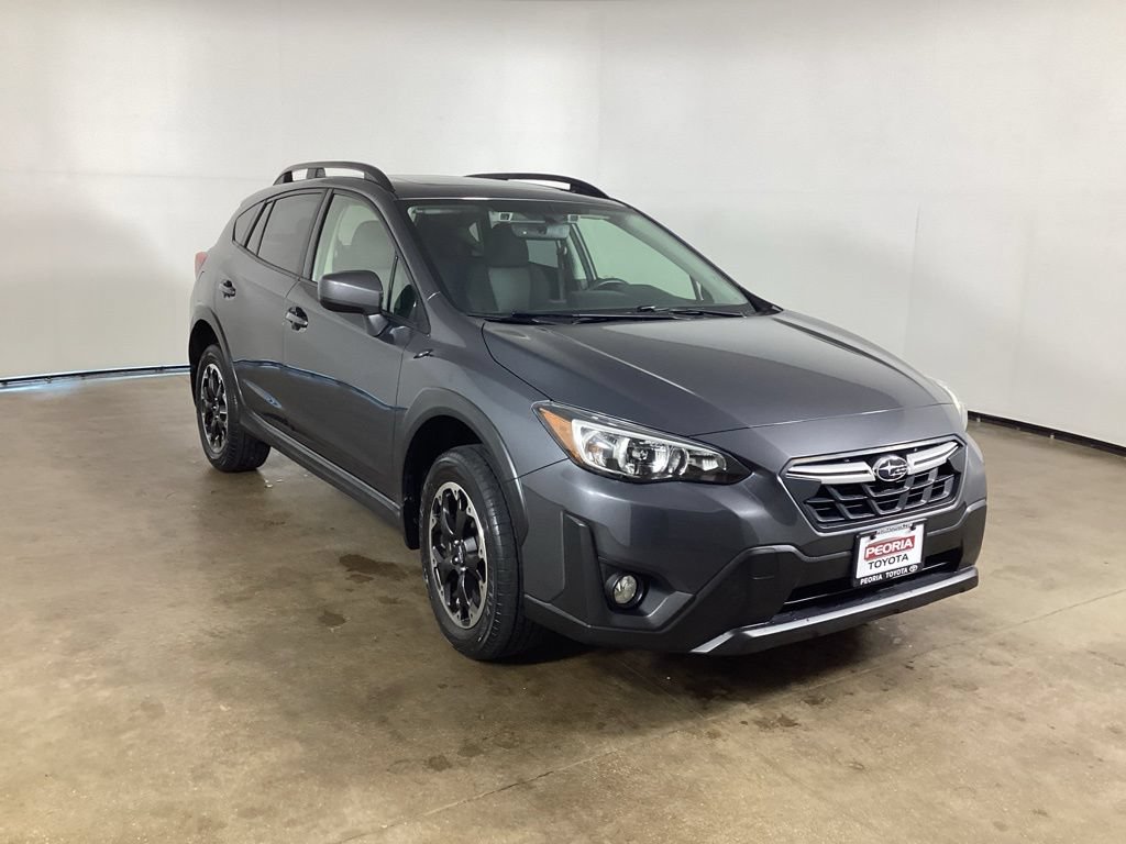 Used 2022 Subaru Crosstrek 2.0i Premium w/ Moonroof Package AWD/4WD image 3