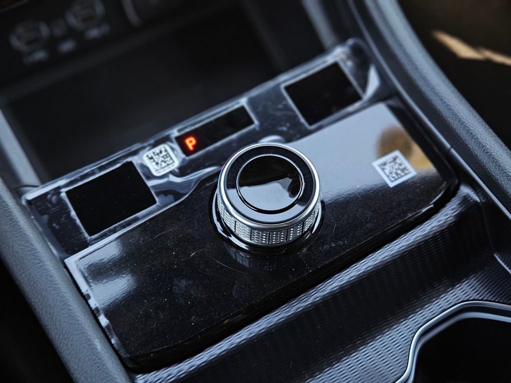 New 2025 Jeep Grand Cherokee Altitude image 23