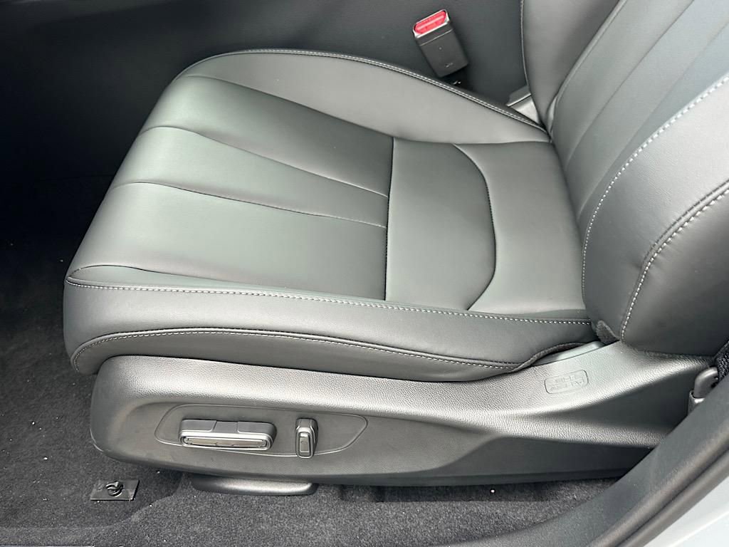 New 2025 Acura ADX AWD image 9