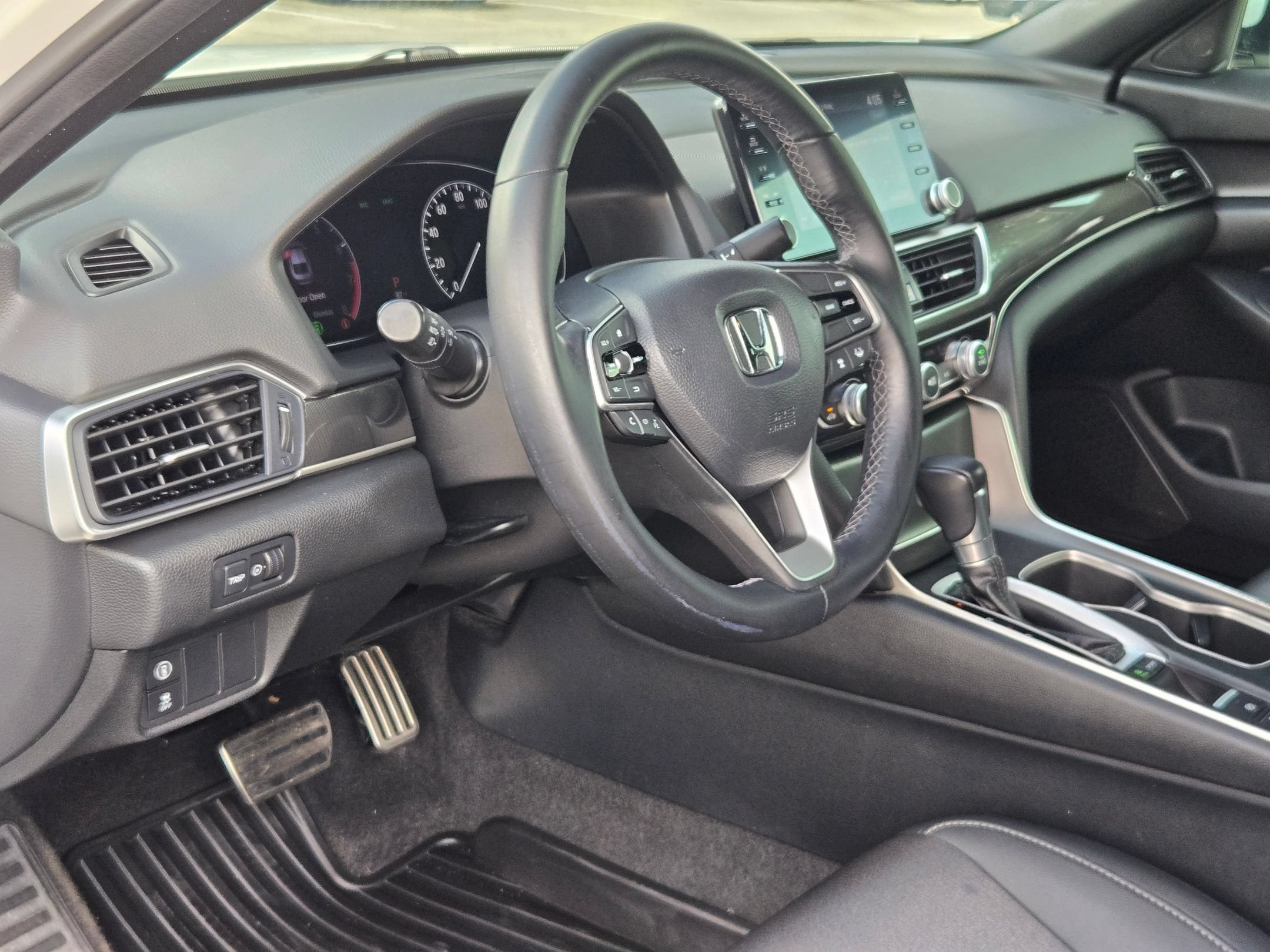 Used 2020 Honda Accord Sport image 12