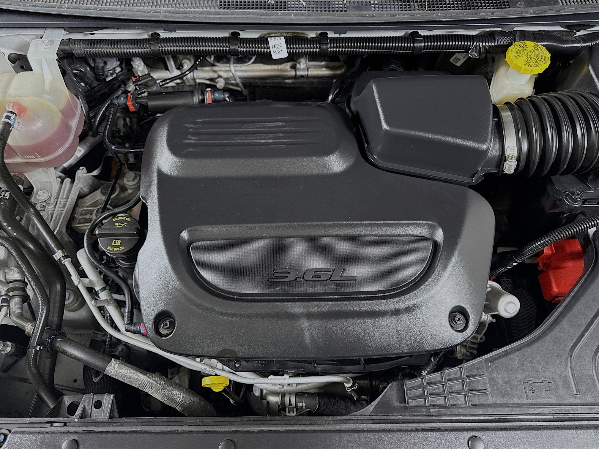 Used 2023 Chrysler Pacifica Touring-L image 39