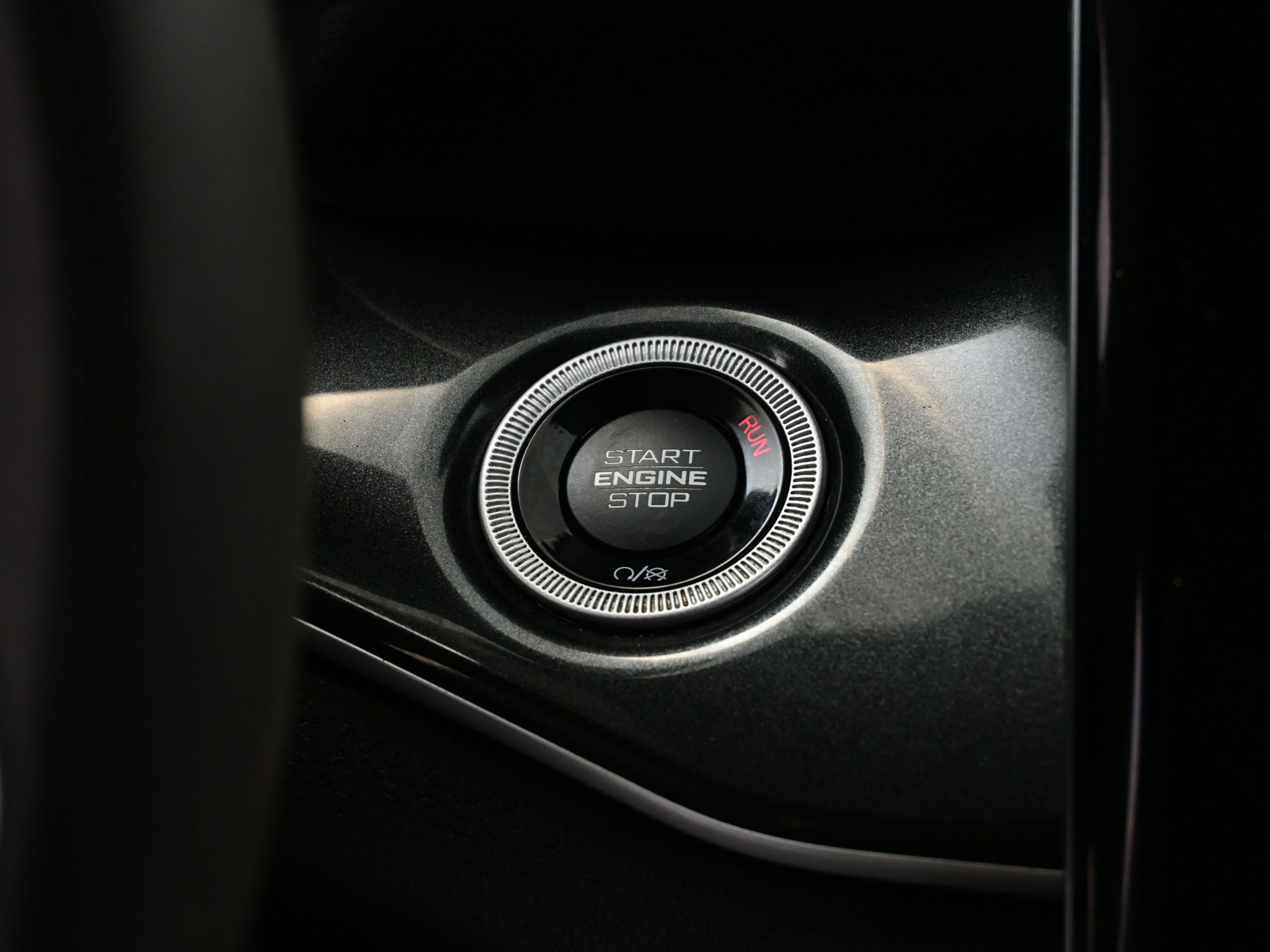 Used 2023 Jeep Grand Cherokee L Laredo image 23