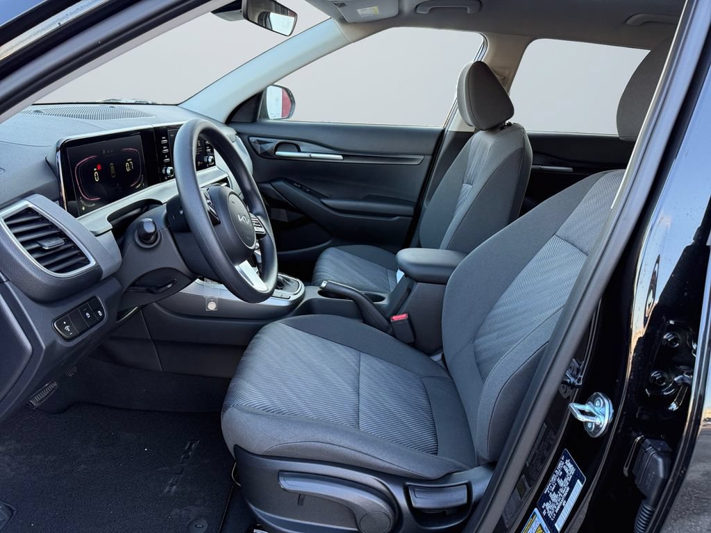 New 2026 Kia Seltos LX FWD image 9