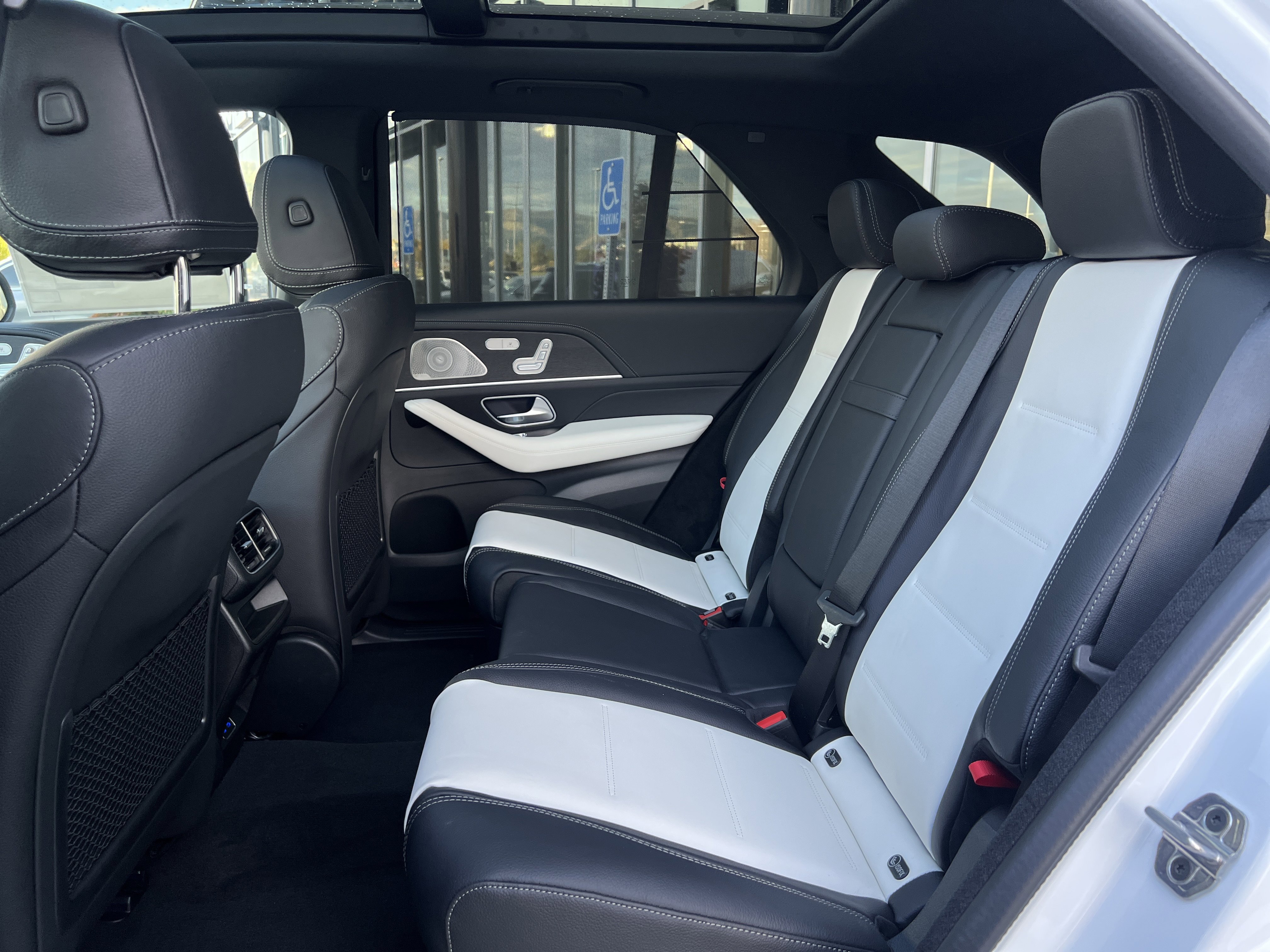 New 2026 Mercedes-Benz GLE 580 4MATIC image 25