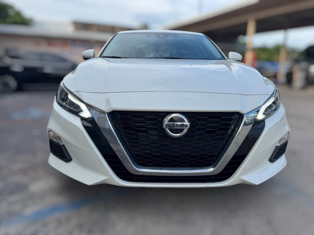 Used 2021 Nissan Altima 2.5 SV w/ SV Premium Package image 17