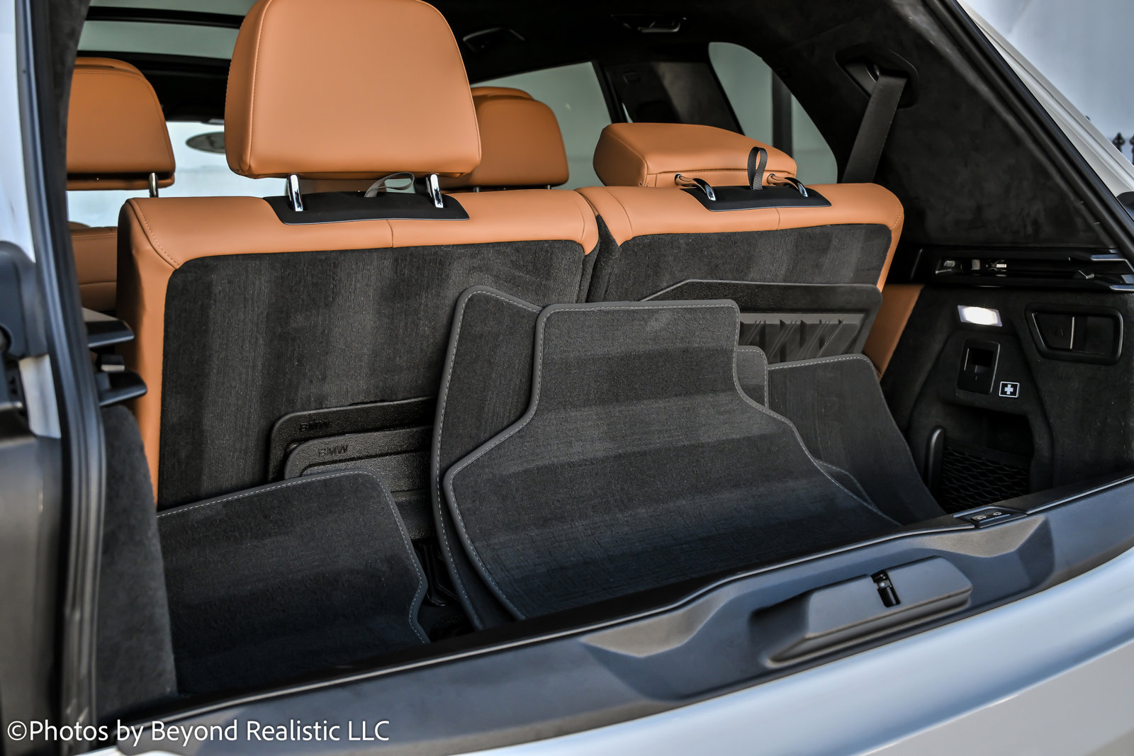 Used 2023 BMW X7 xDrive40i w/ M Sport Package image 17