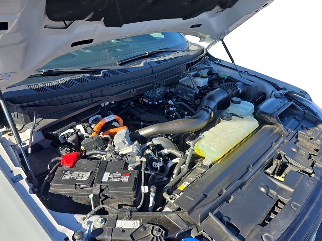 Used 2024 Ford F150 Platinum image 25