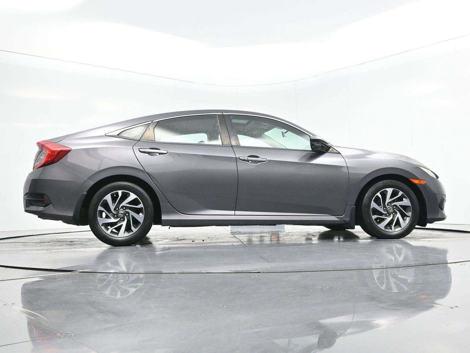 Used 2016 Honda Civic EX image 45