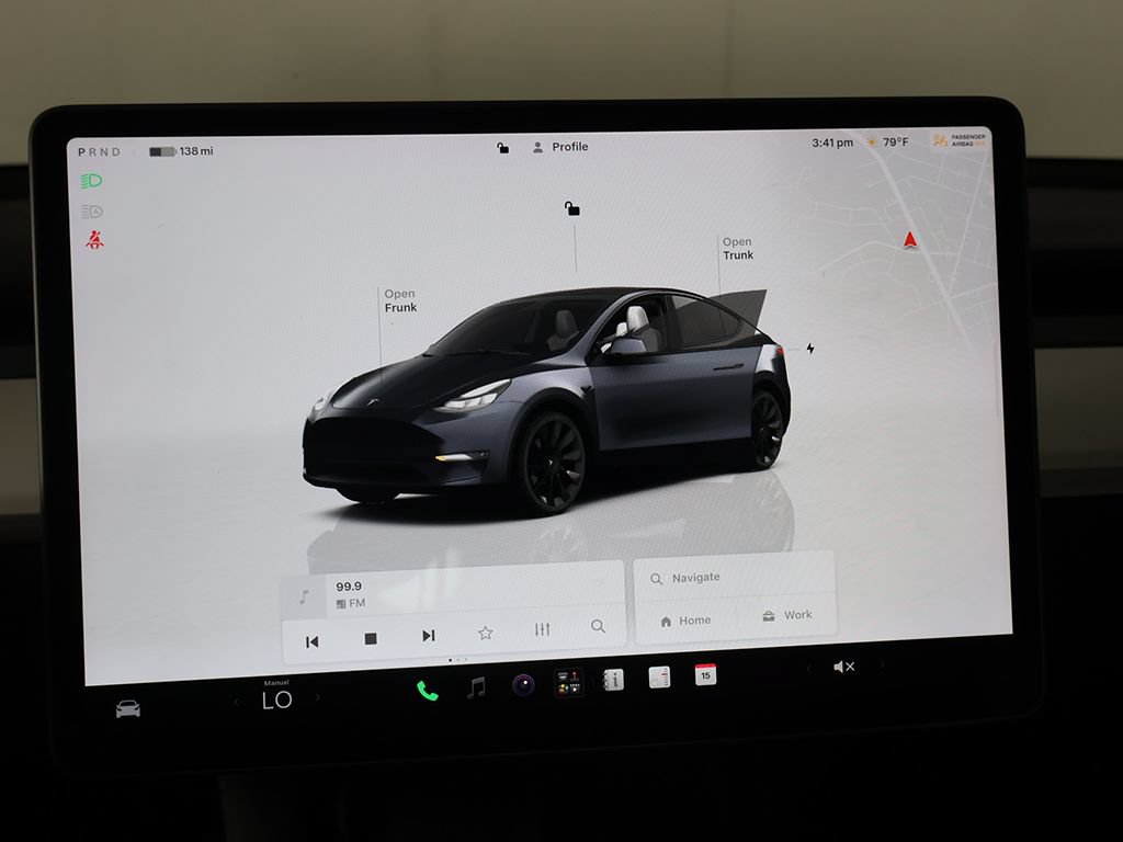 Used 2023 Tesla Model Y Long Range AWD/4WD image 37