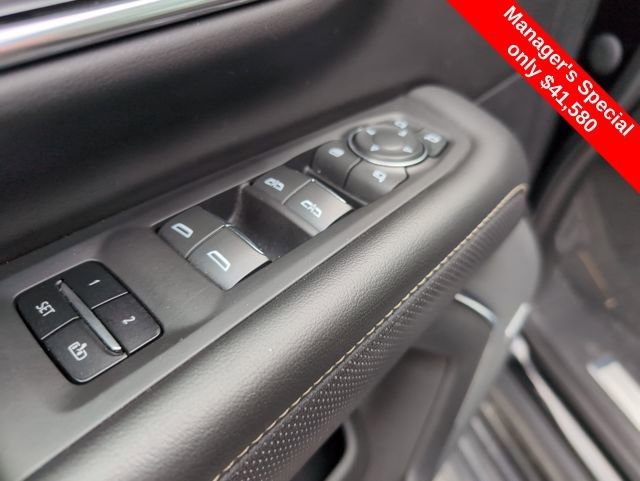 Used 2023 Chevrolet Suburban Premier image 15